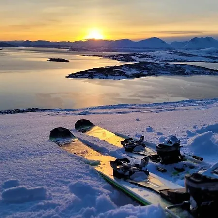 Studio Apartment Close To Tromso Апартаменты *