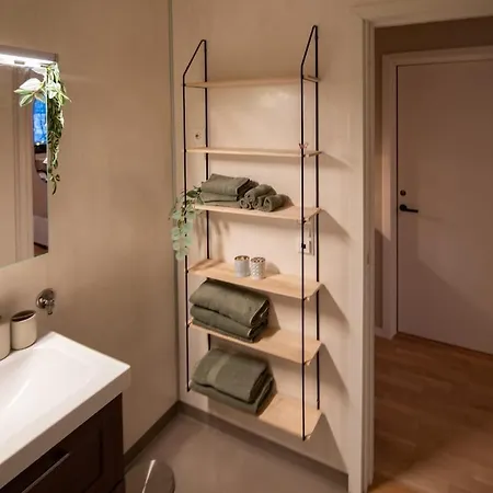 Studio Apartment Close To Tromso Апартаменты Kvaloya